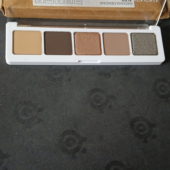 Natasha Denona Ayana Eyeshadow Palette NIB - Picture 2 of 2